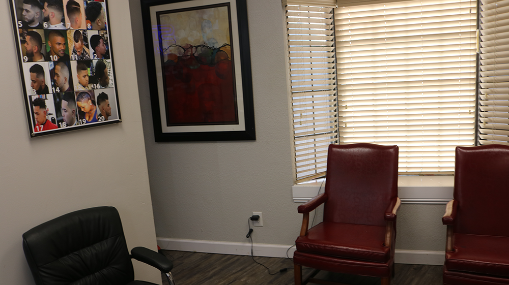 Client waiting area at Bladez Barber Fort Worth TX